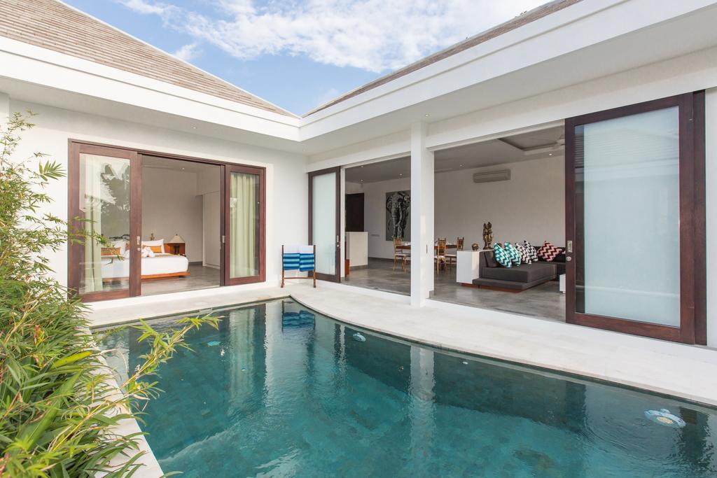 Gajah Villas Bali By Nagisa Bali Seminyak Rum bild
