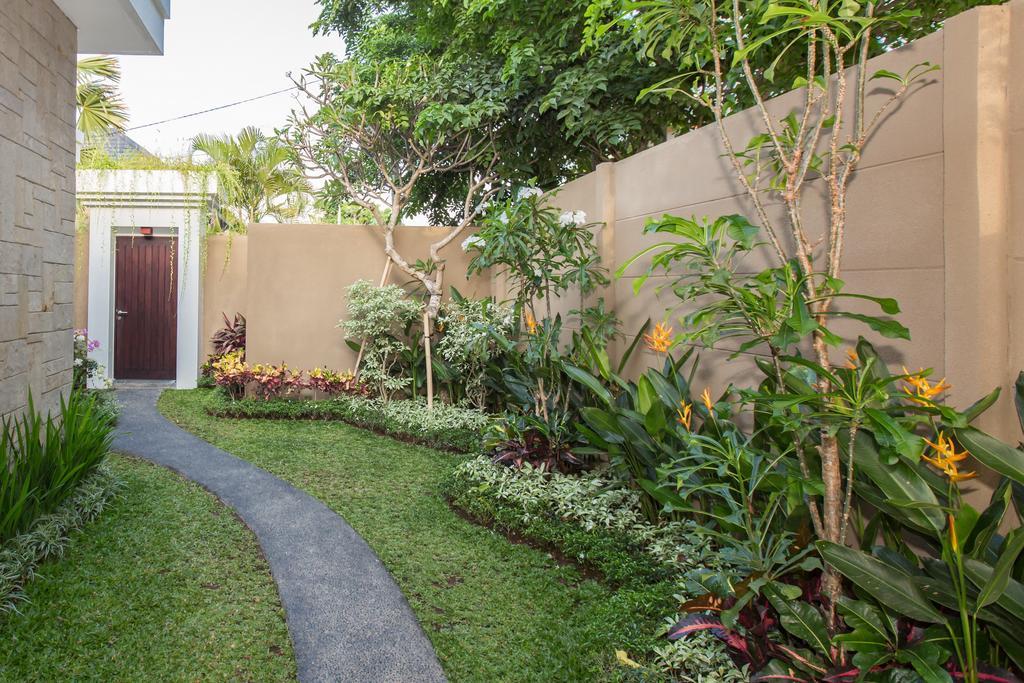 Gajah Villas Bali By Nagisa Bali Seminyak Rum bild